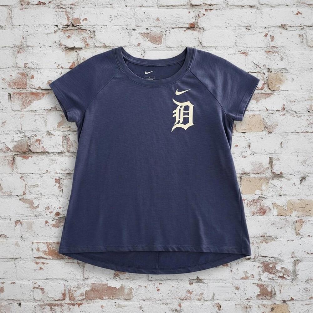 Women’s Nike Detroit Tigers D T-Shirt with peek-a-boo on back - Size medium Navy